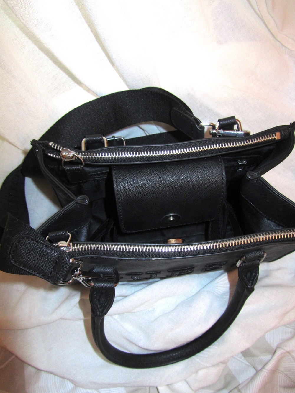 Authentic GUESS Black Logo Top-Handle Bag with Two Straps - Picture 8 of 16